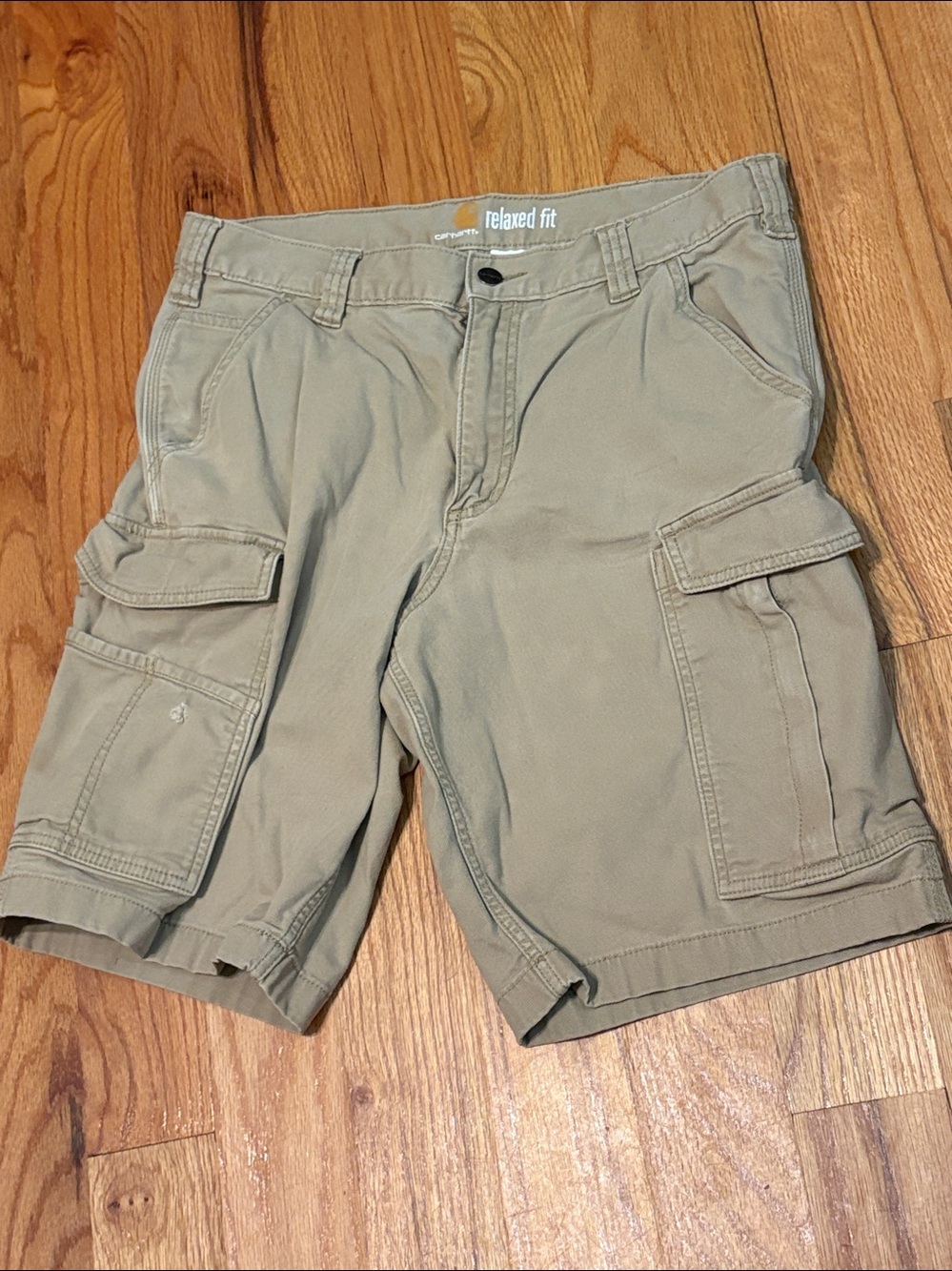 Carhartt Men’s Relaxed Fit Khaki Cargo Shorts; Size 34